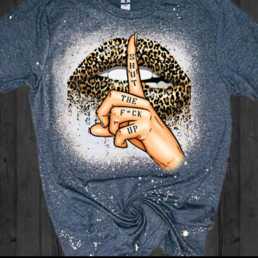 Leopard Lips Bleached tee